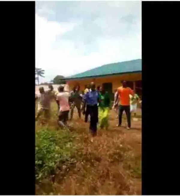 Ekiti Election: Policemen Molested After Voting Was Disrupted By Thugs (Photos)